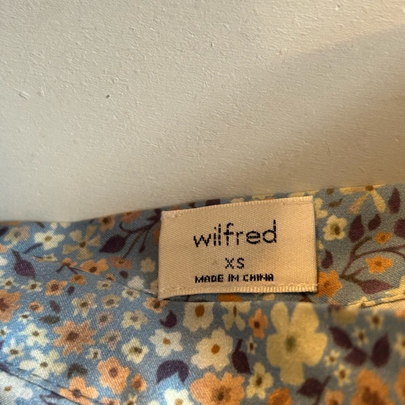 Aritzia Mini wrap skirt - Picture 2 of 3